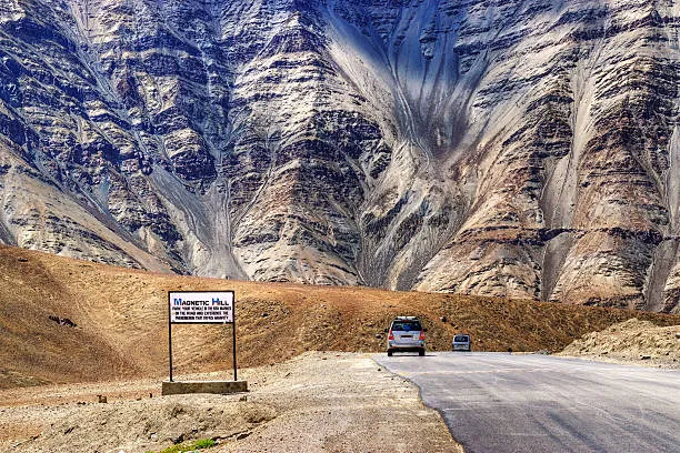 Magnetic Hill Tour Package Ladakh - Travel Nerve Kashmir